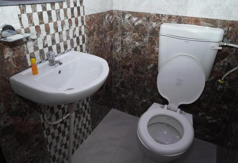 בית מלון כפרי Eden Haveli