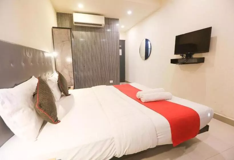 Hotelli Leesha Residency
