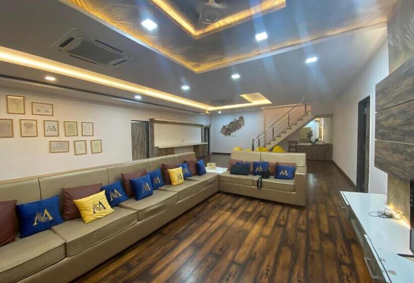 בית מלון כפרי Monroe Stay