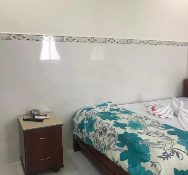 هتل Nhà Nghỉ Việt Thắng