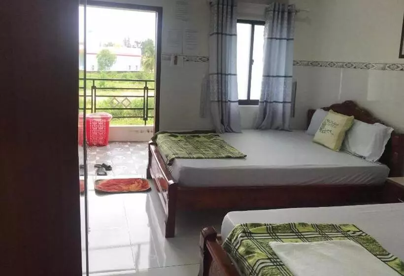 هتل Nhà Nghỉ Việt Thắng