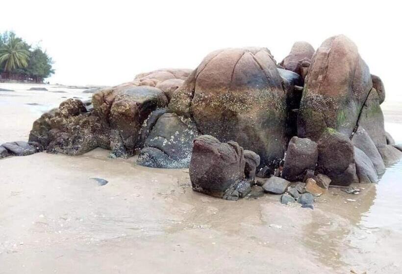 Hotel Nhà Nghỉ Việt Thắng