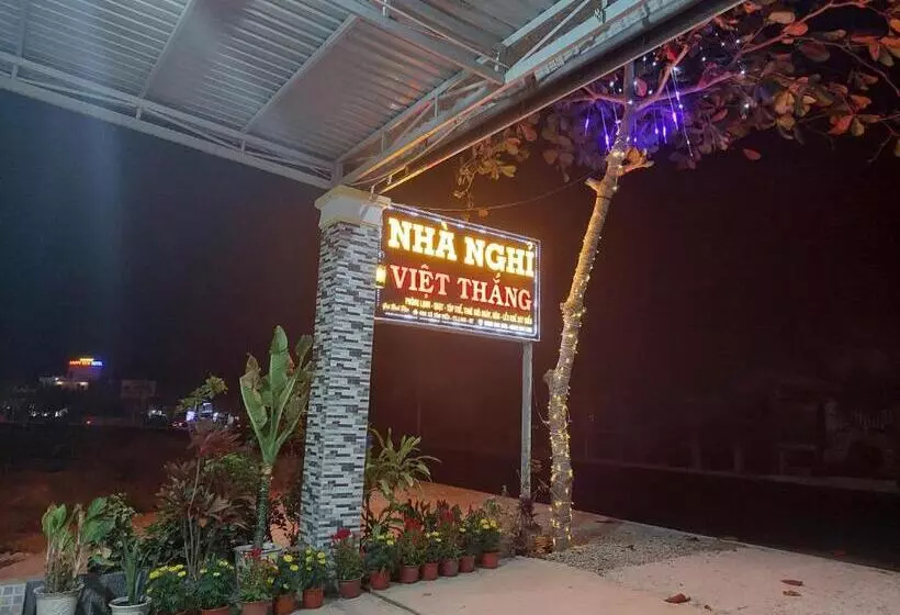 هتل Nhà Nghỉ Việt Thắng