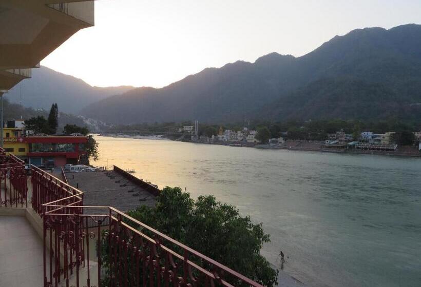 هتل Nirvana By Guestlo