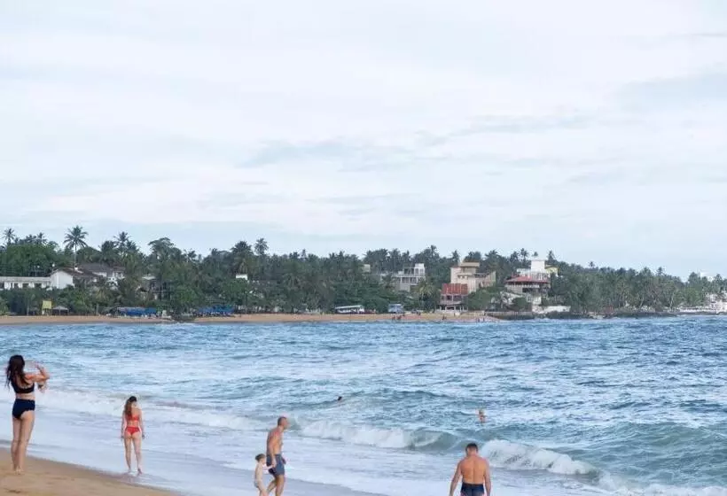 ホテル Rastha Pastha Beach Villa