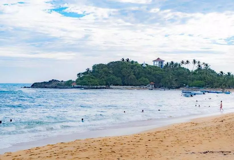 ホテル Rastha Pastha Beach Villa