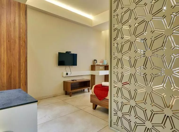 Hotel Swamini Kolhapur