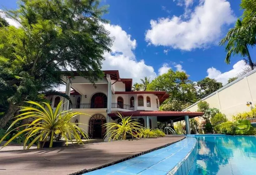 Hotelli Wisdom Boutique Resort