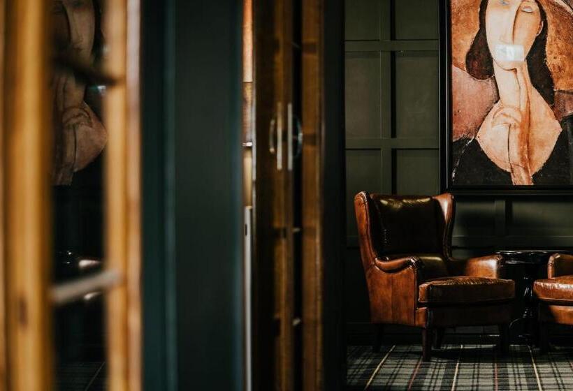 Мотель The Amalfi Minimalist Room P