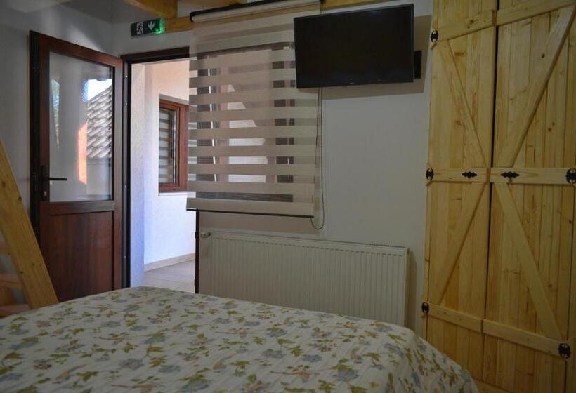 پانسیون Casia Guest House