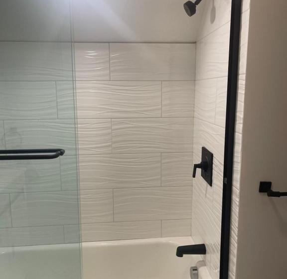 پانسیون Mission Hill & Blue Hill