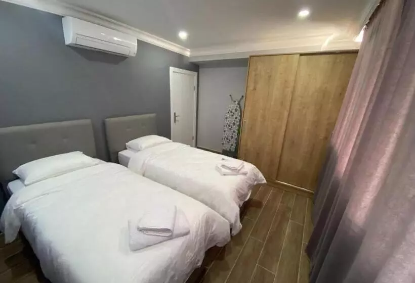 Pomruj Suites