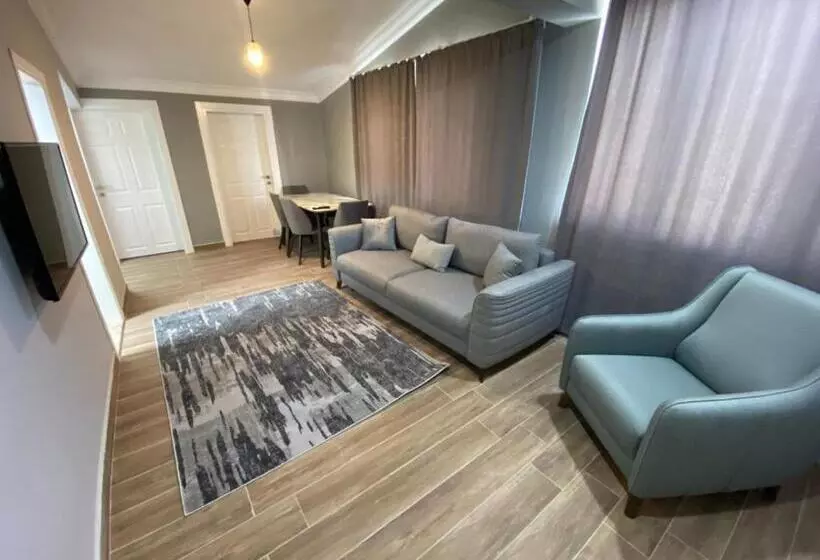 Pomruj Suites