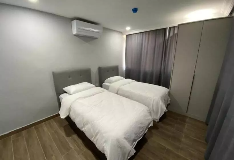 Pomruj Suites