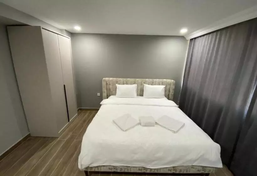 Pomruj Suites