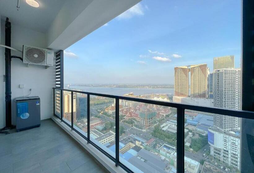 Phnom Penh Huan Yu Center Hotel & Residence 金边寰宇中心酒店公寓