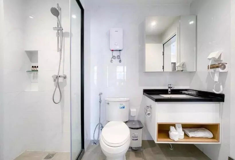 Phnom Penh Huan Yu Center Hotel & Residence 金边寰宇中心酒店公寓