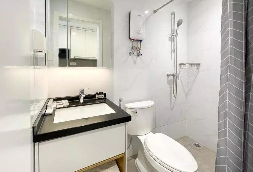 Phnom Penh Huan Yu Center Hotel & Residence 金边寰宇中心酒店公寓