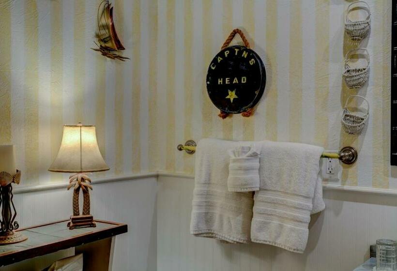 호텔 Anchor Inn Nsb Bed And Breakfast