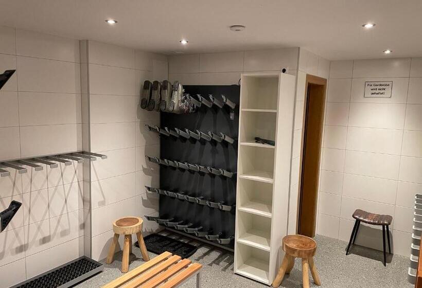 هتل Appartements Diana