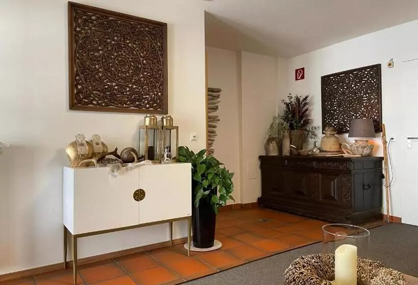 هتل Appartements Diana