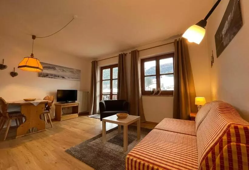 هتل Appartements Diana