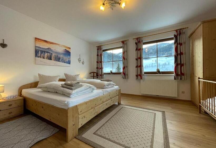 هتل Appartements Diana