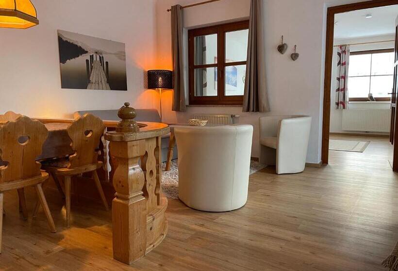 هتل Appartements Diana