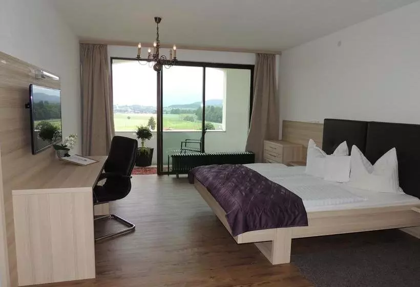 Hotelli Blumenhof