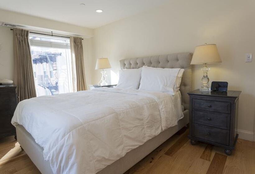 호텔 Bricco Suites