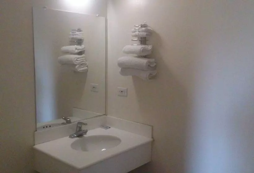 Hotelli Budget Inn