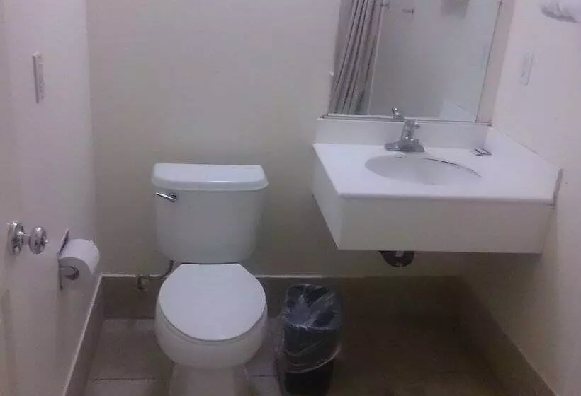 Hotelli Budget Inn