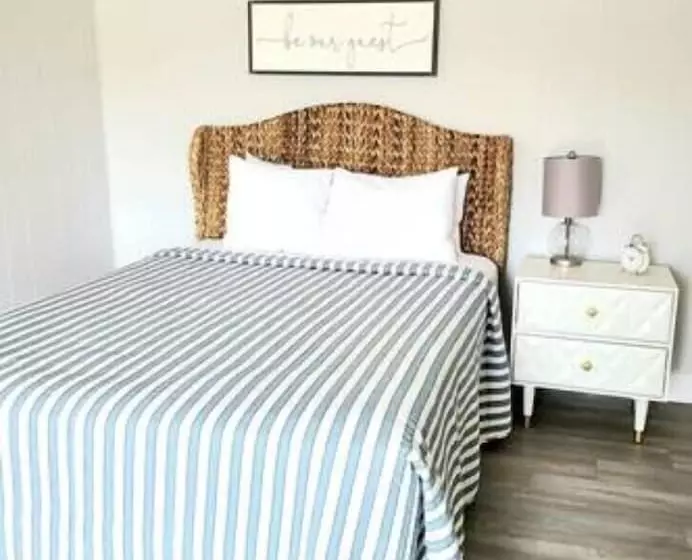 ホテル Coastal Inn