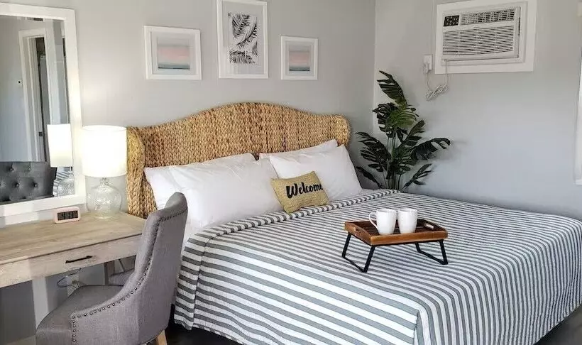 ホテル Coastal Inn