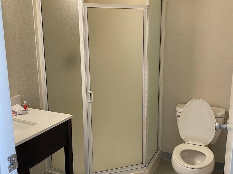 Hotelli Econo Lodge Stockton Near I5 Fairgrounds