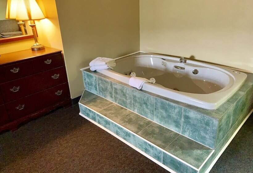 בית מלון כפרי Fred's Inn Restaurant & Lodging