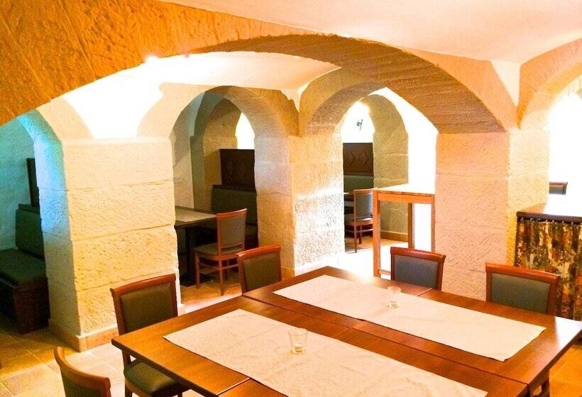 Hotelli Garni Demmel & Cie