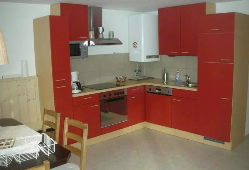 هتل Haus Verdino