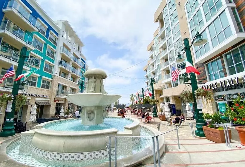هتل International Travelers House Hostel   Downtown San Diego Little Italy