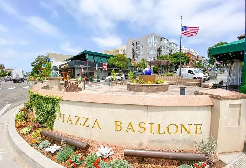 هتل International Travelers House Hostel   Downtown San Diego Little Italy