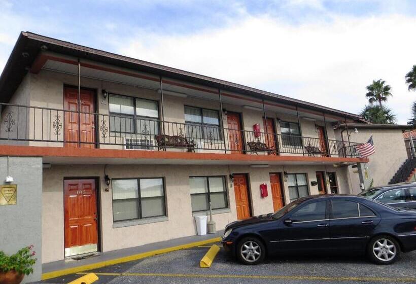 Szálloda Merida Inn And Suites