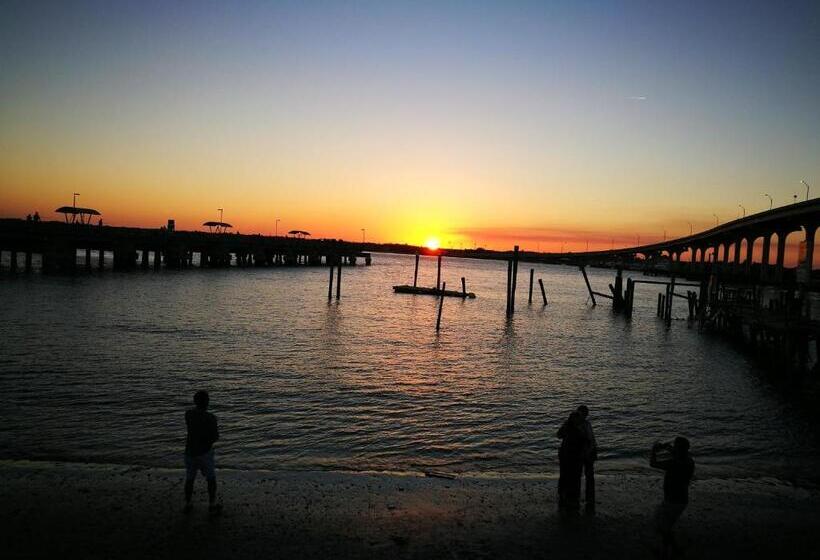 Szálloda Merida Inn And Suites