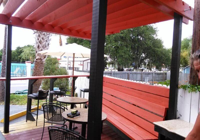 Szálloda Merida Inn And Suites