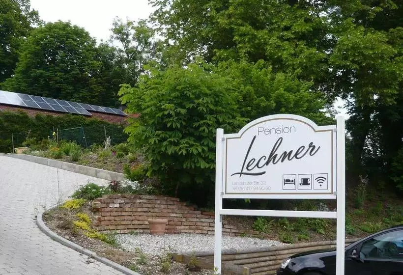 Hotelli Pension Lechner
