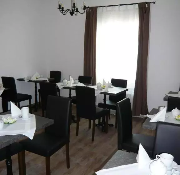Hotelli Pension Lechner