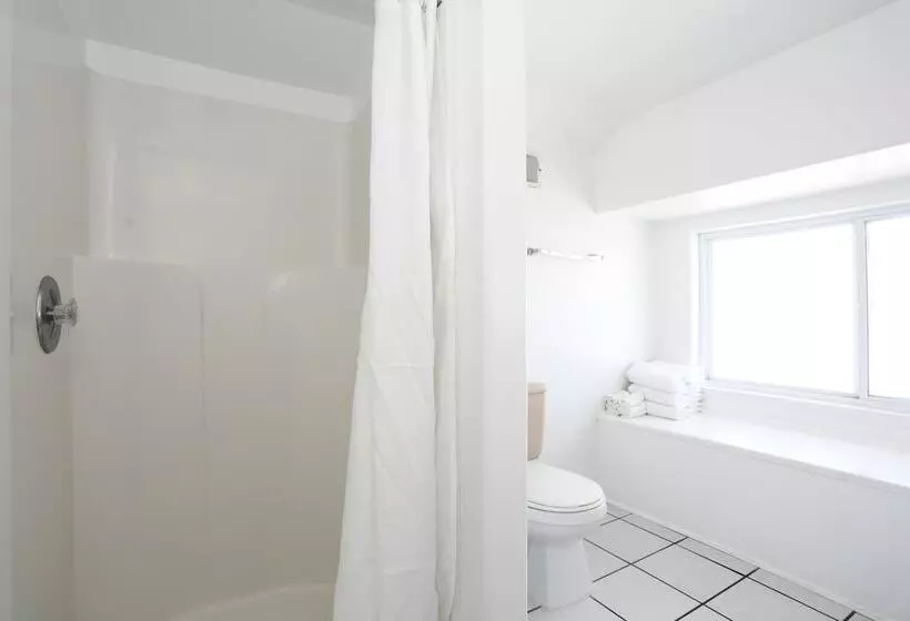ホテル Riviera Resort & Suites