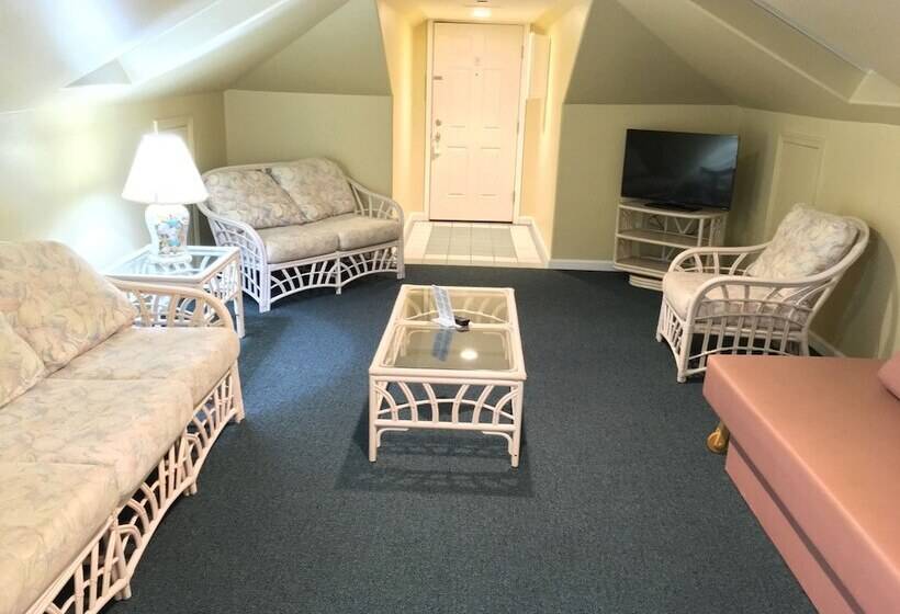 فندق Riviera Resort & Suites