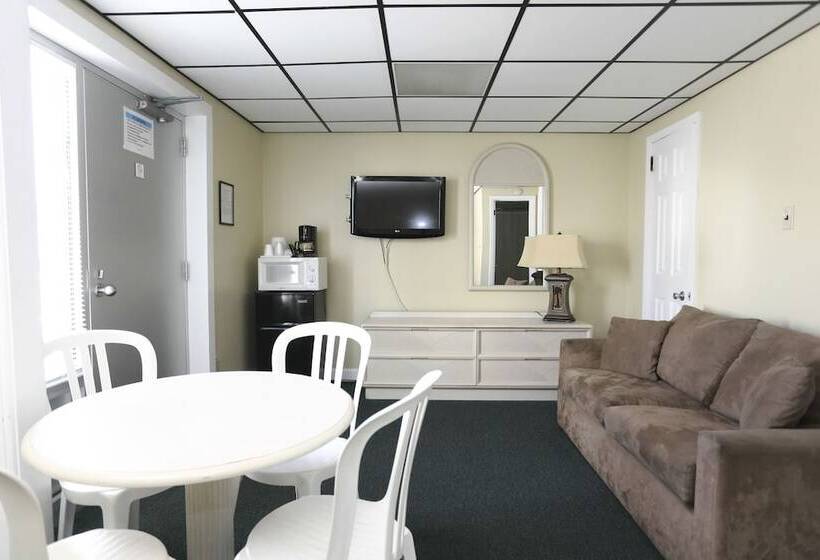 فندق Riviera Resort & Suites