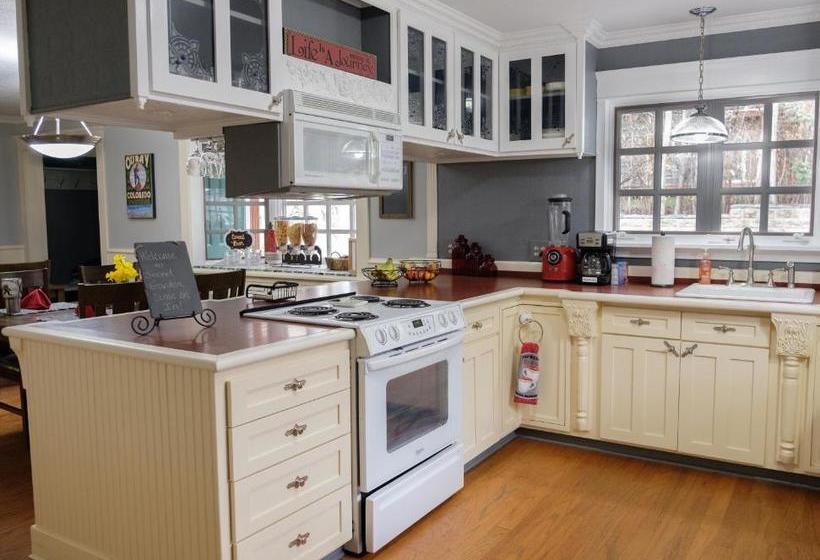 酒店 Secret Garden Bed And Breakfast