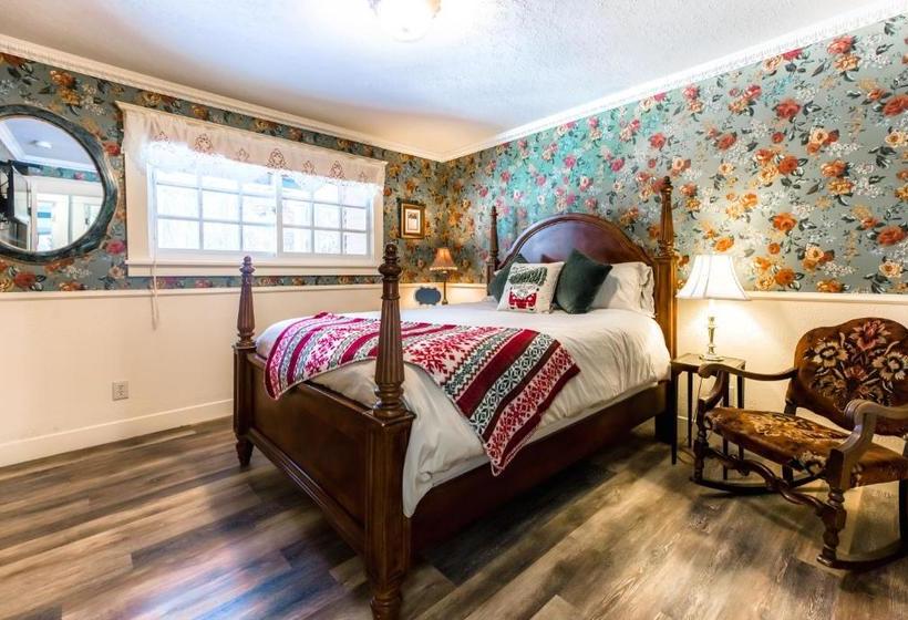 酒店 Secret Garden Bed And Breakfast